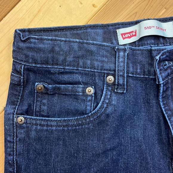 Boys 16  Levi’s Jeans - Picture 2 of 4